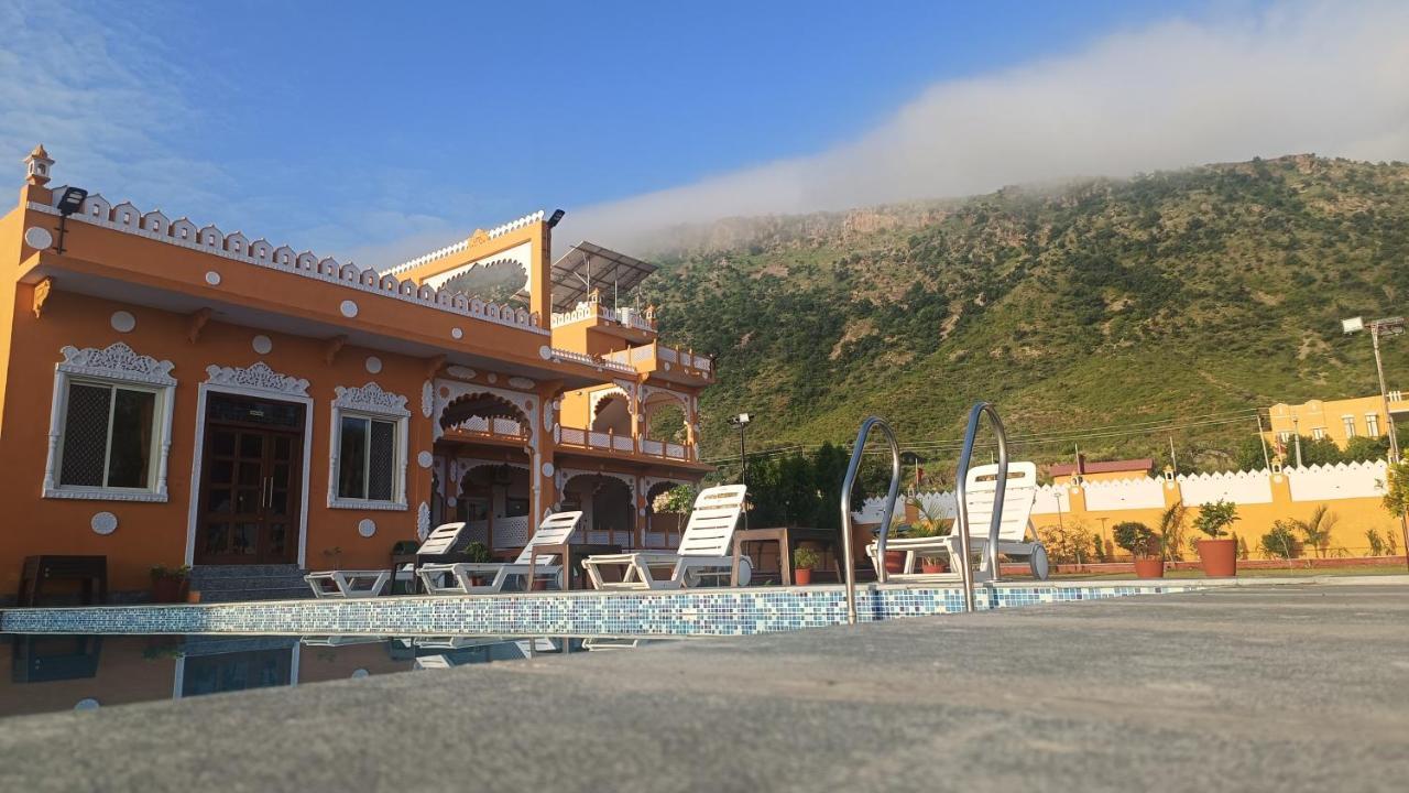 Akshay Valley Kama Bagian luar foto